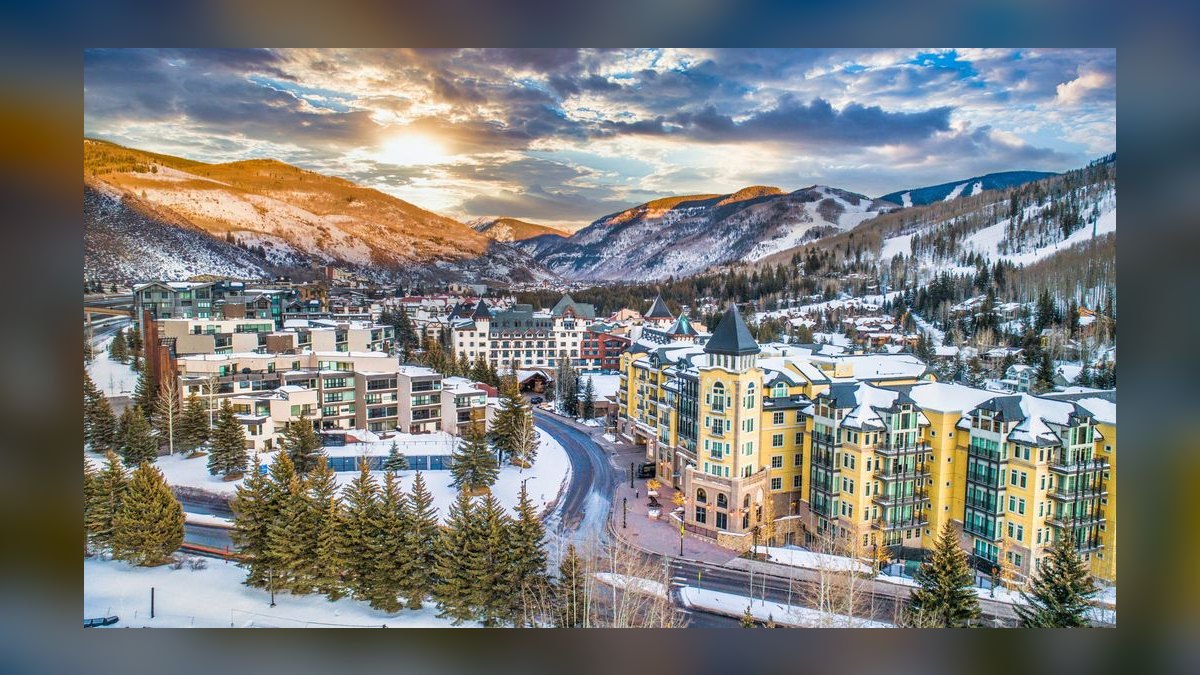 Top 10 Ski Towns in Colorado vs. Top 10 Mountain Towns in Colorado in 2027 — figure 3