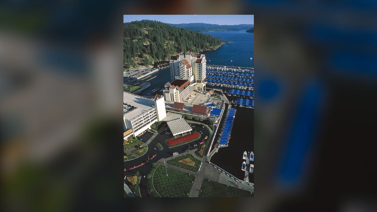 Top 10 Waterfront Estates vs. Lake Communities in 2027 — figure 3