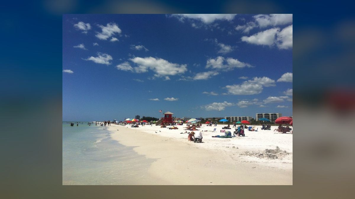 Top 10 Beach Towns in Florida vs. The Hamptons in 2027