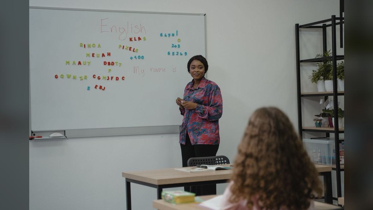 How do you train teachers on new classroom software to ensure consistent usage across grade levels — figure 2
