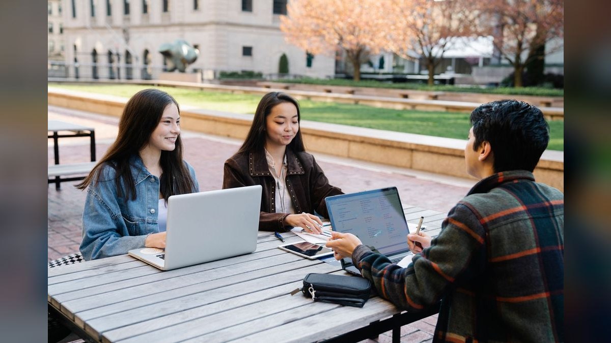 How do you ensure student data privacy when using third-party classroom software — figure 5