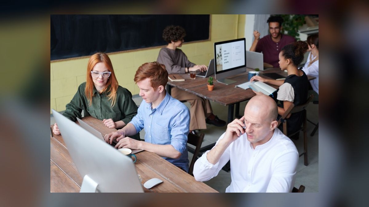 What is the best way to forecast annual edtech operational costs for a district-wide program in 2027 — figure 7
