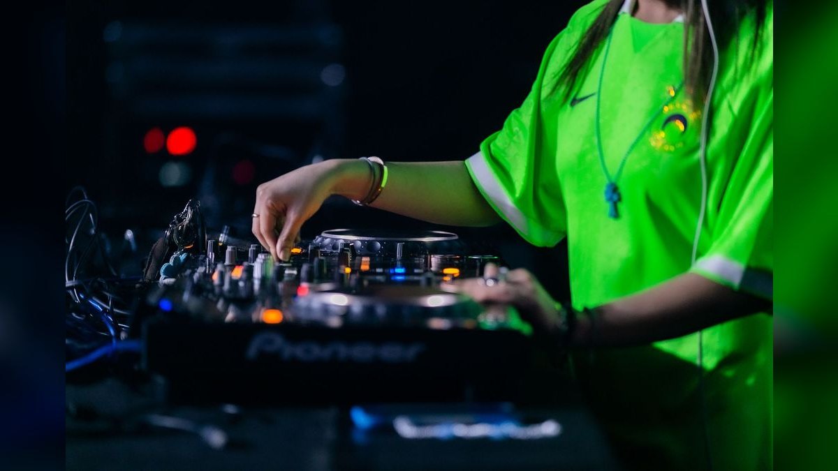 The 10 Best EDM and Electronic Music Festivals in 2027 — figure 1