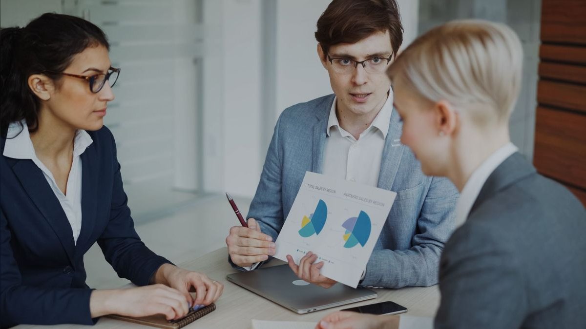 The 10 Best Sales Conferences to Attend in 2027 — figure 6