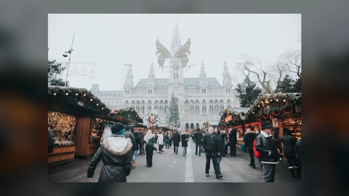 The 10 Best European Christmas Markets to Visit in 2027 — figure 3