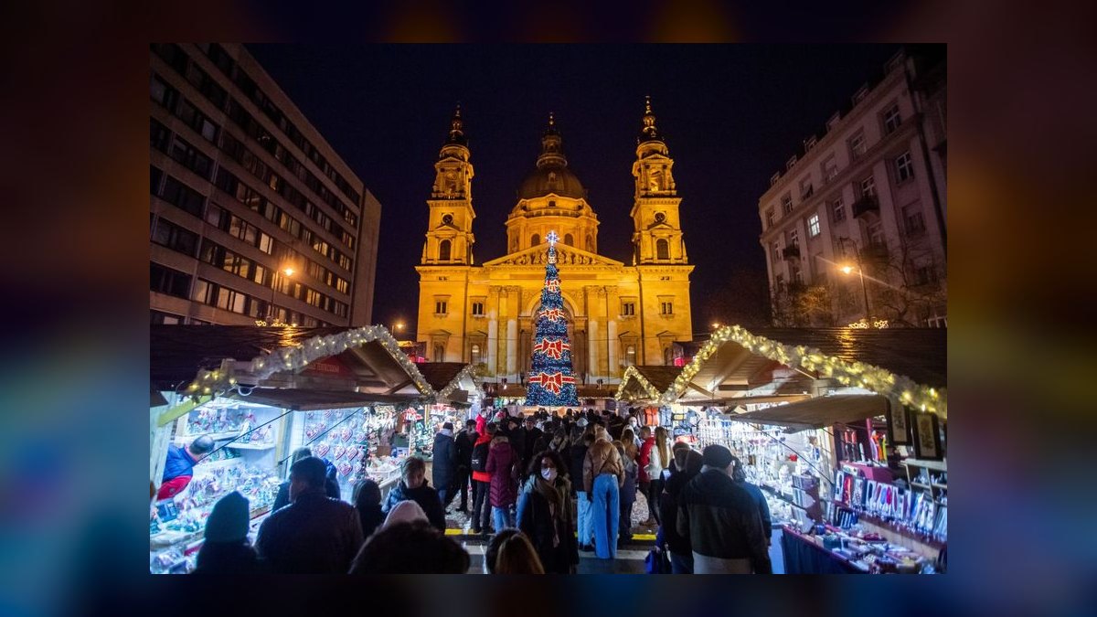 The 10 Best European Christmas Markets to Visit in 2027 — figure 6
