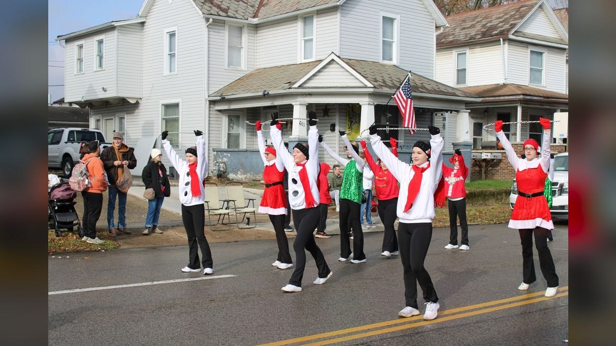 The 10 Best Holiday Parades in the United States to See in 2027 — figure 2