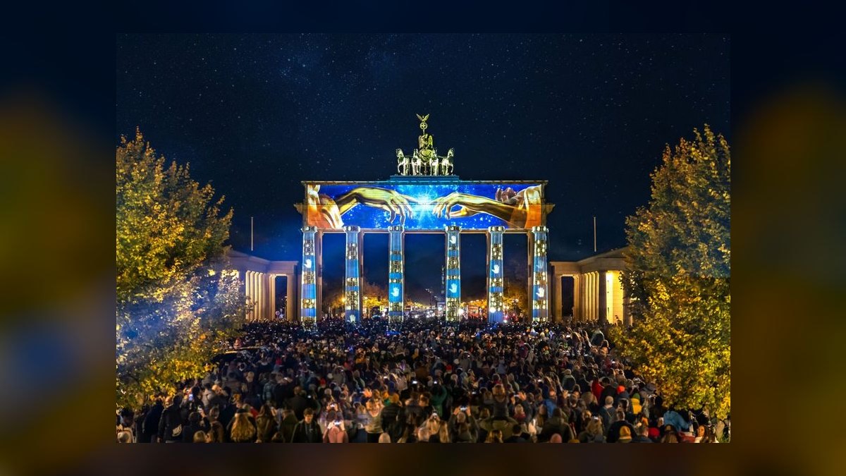 The 10 Best Winter Light Festivals in the World to See in 2027 — figure 4