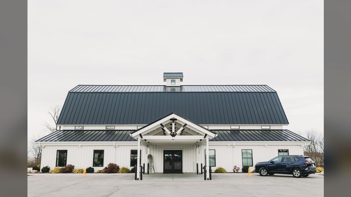 The 10 Best Barn Wedding Venues in the United States in 2027 — figure 6