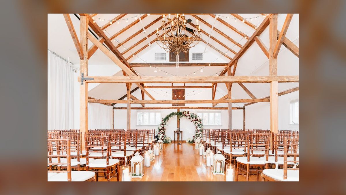 The 10 Best Barn Wedding Venues in the United States in 2027