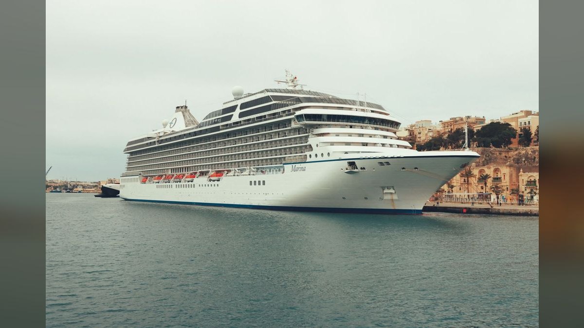 10 Best Cruise Lines for Family Reunions in 2027 — figure 3