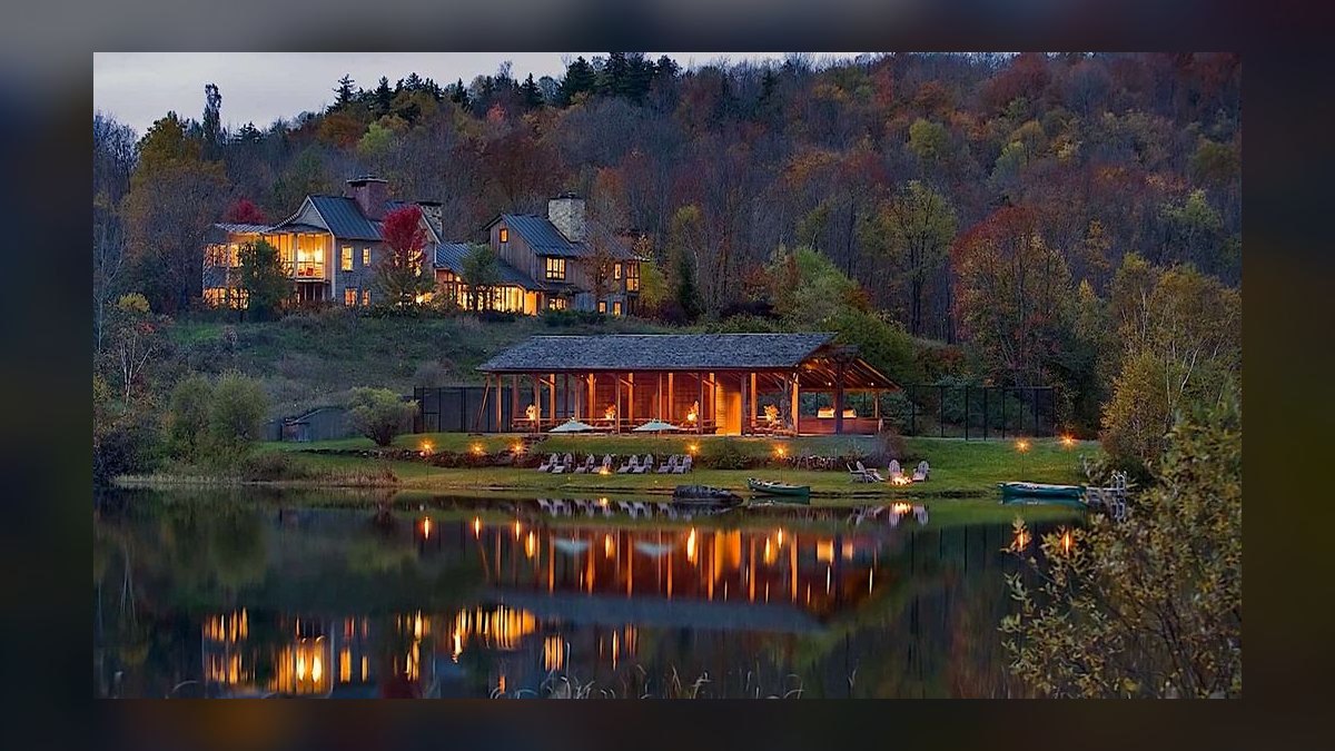 Top 10 Anniversary Celebration Getaways in the US in 2027