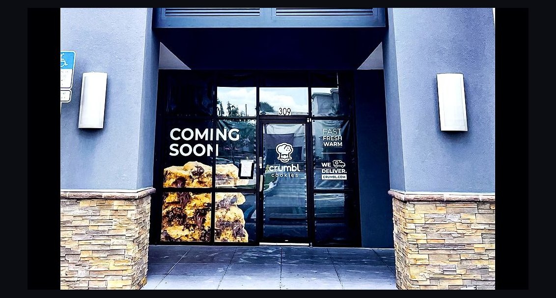 Should I open or buy a Crumbl Cookies franchise in 2027?