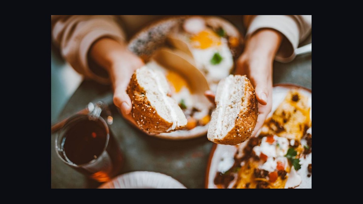 Should I open or buy a Panera Bread franchise in 2027 — figure 5