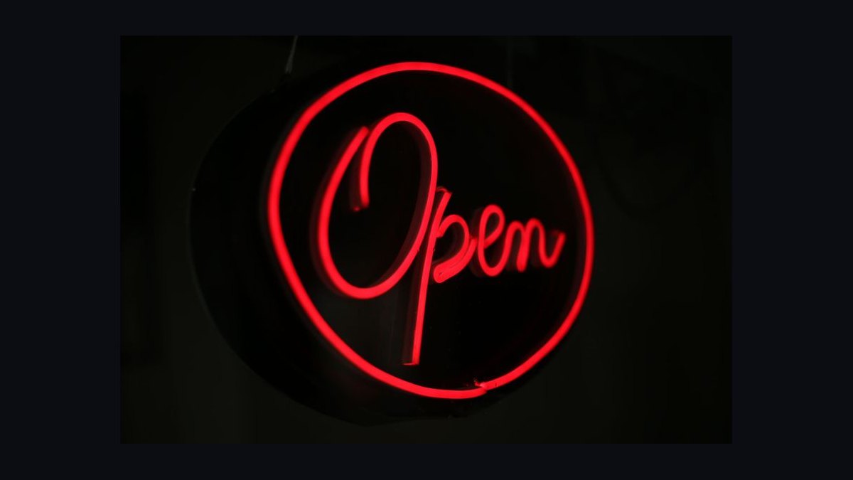 Should I open or buy a Little Caesars franchise in 2027 — figure 4