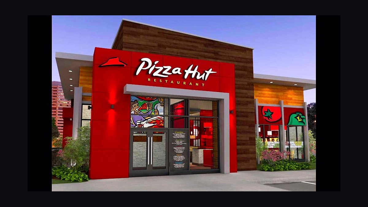 Should I open or buy a Pizza Hut franchise in 2027?