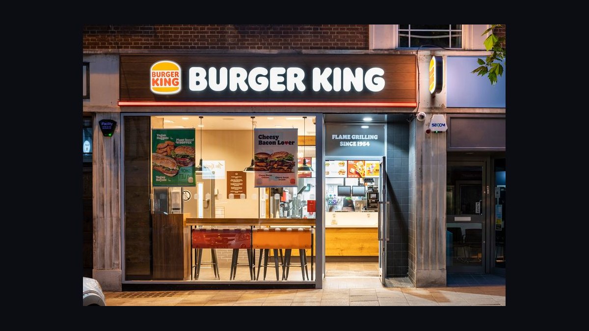 Should I open or buy a Burger King franchise in 2027?