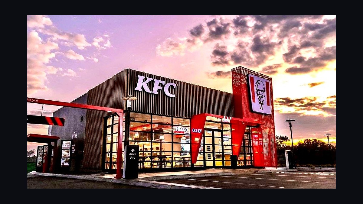 Should I open or buy a KFC franchise in 2027?