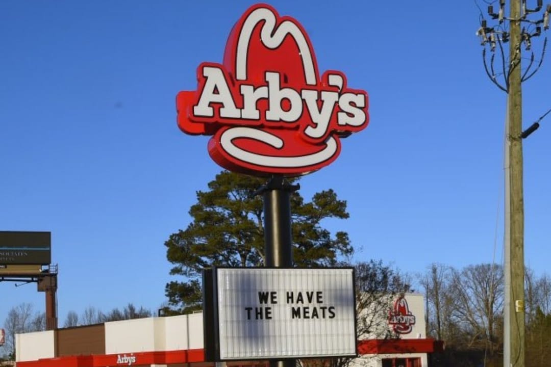 Should I open or buy an Arby's franchise in 2027 — figure 2