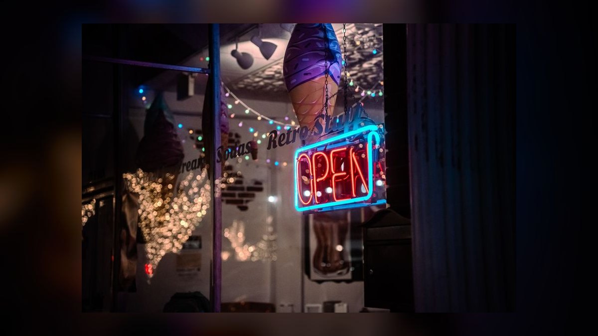 Should I open or buy a Baskin-Robbins franchise in 2027 — figure 9