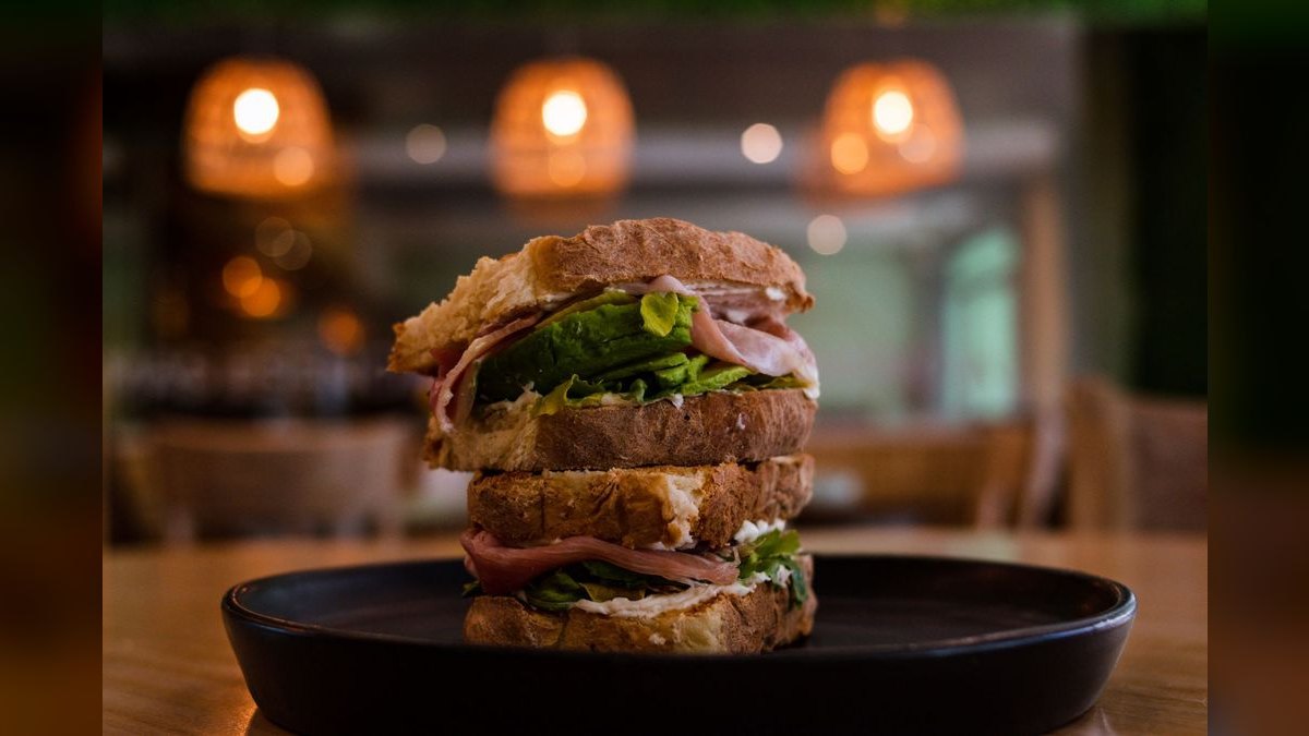 Should I open or buy a McAlister's Deli franchise in 2027 — figure 3