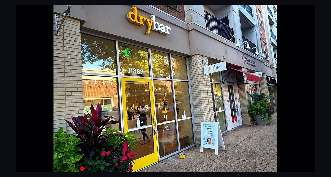 Should I open or buy a Drybar franchise in 2027?