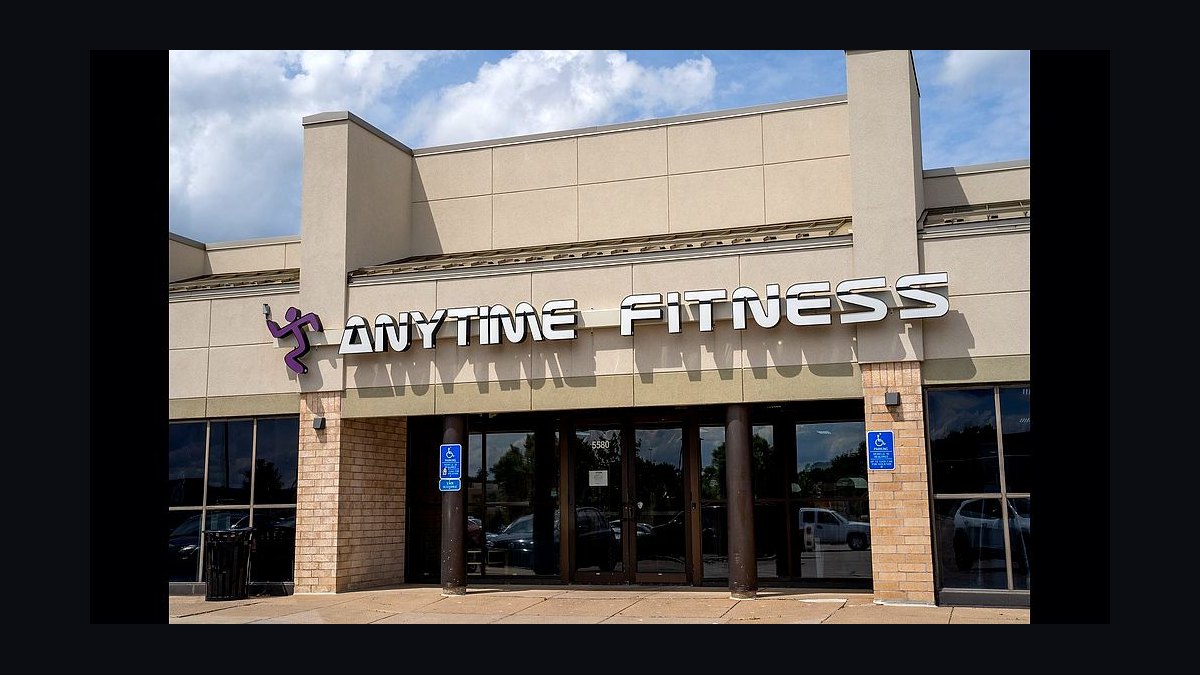 Should I open or buy an Anytime Fitness franchise in 2027?