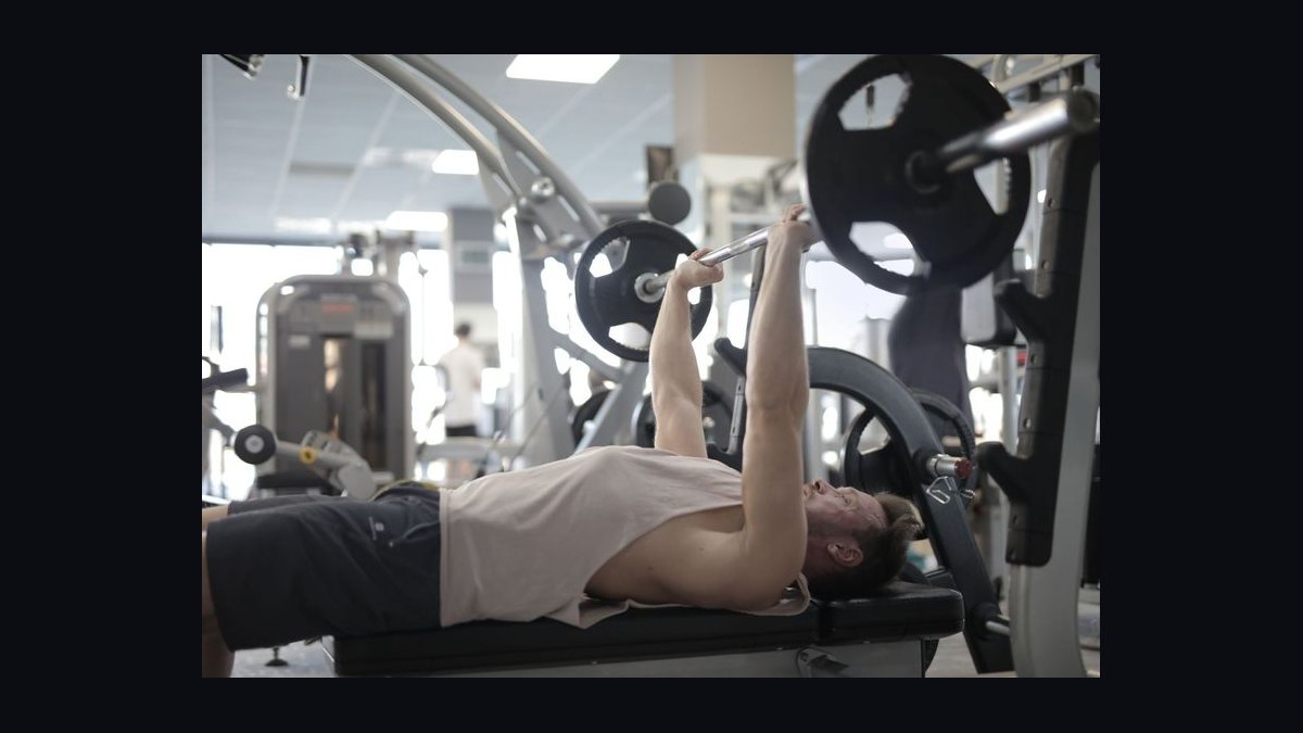Should I open or buy an F45 Training franchise in 2027 — figure 6