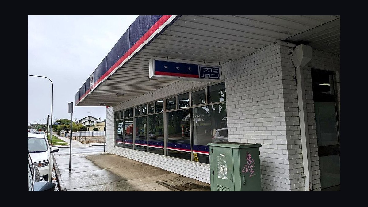 Should I open or buy an F45 Training franchise in 2027?