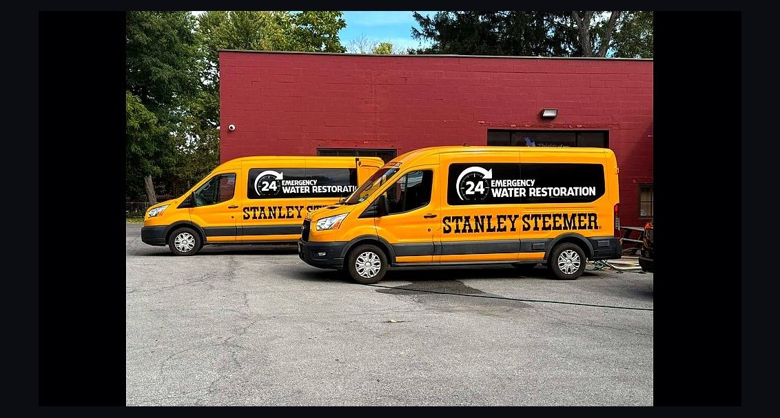 Should I open or buy a Stanley Steemer franchise in 2027?