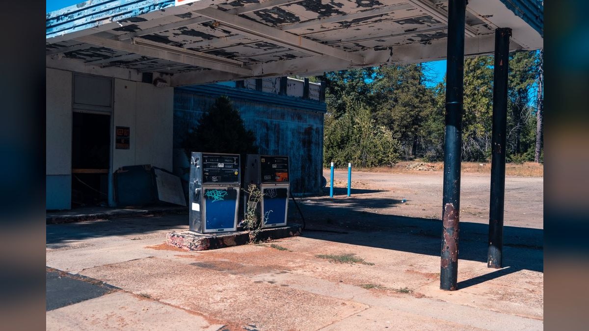 Should I open or buy a Valvoline Instant Oil Change franchise in 2027 — figure 2