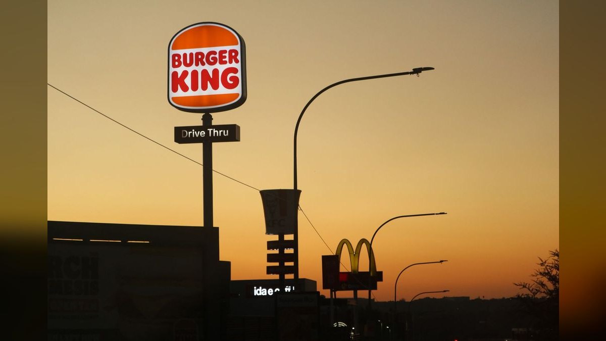 Should I open or buy a Whataburger franchise in 2027 — figure 4