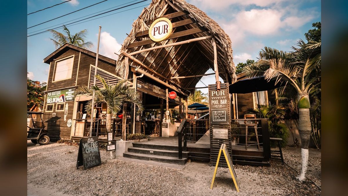 Should I open or buy a Pollo Tropical franchise in 2027 — figure 4