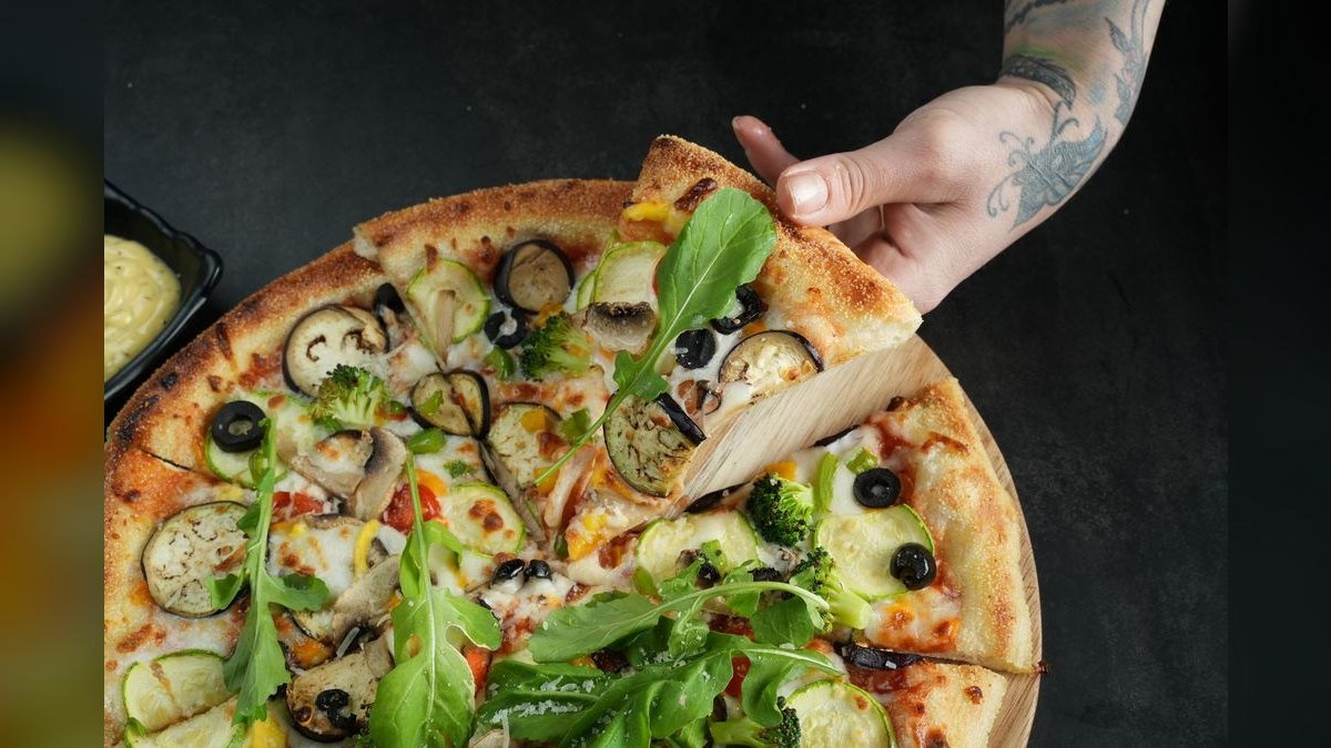 Should I open or buy a Pieology franchise in 2027 — figure 5