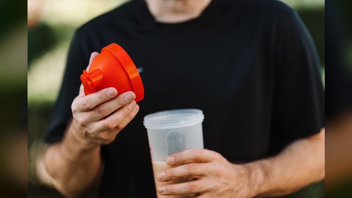 Should I open or buy a Shake Shack franchise in 2027 — figure 4