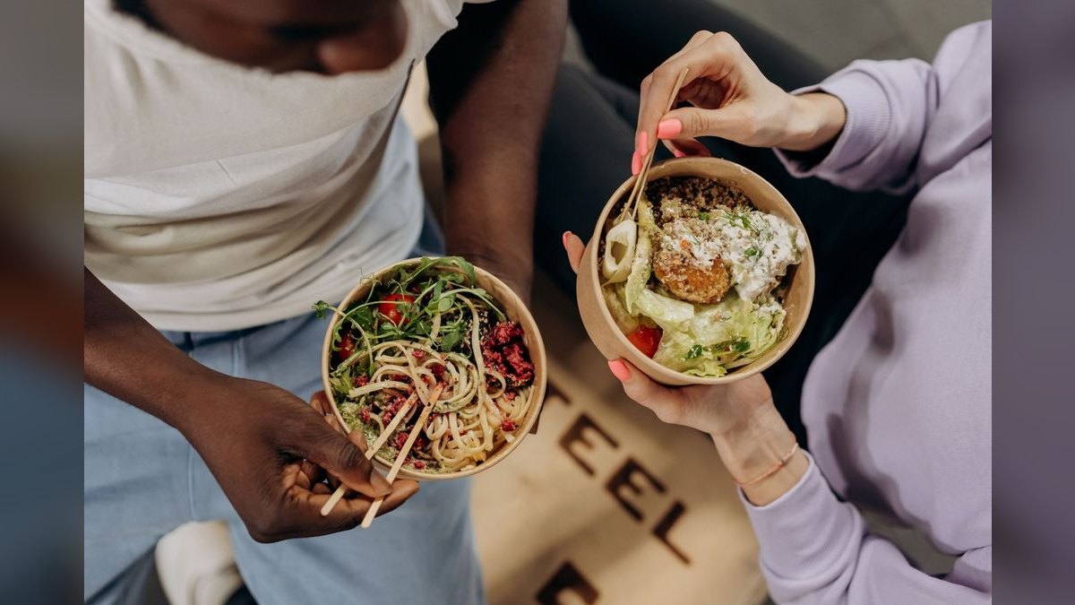 Should I open or buy a Salad and Go franchise in 2027 — figure 6
