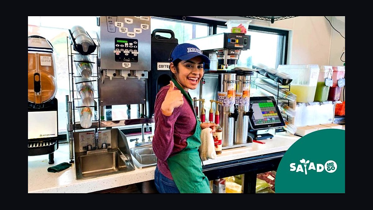 Should I open or buy a Salad and Go franchise in 2027?
