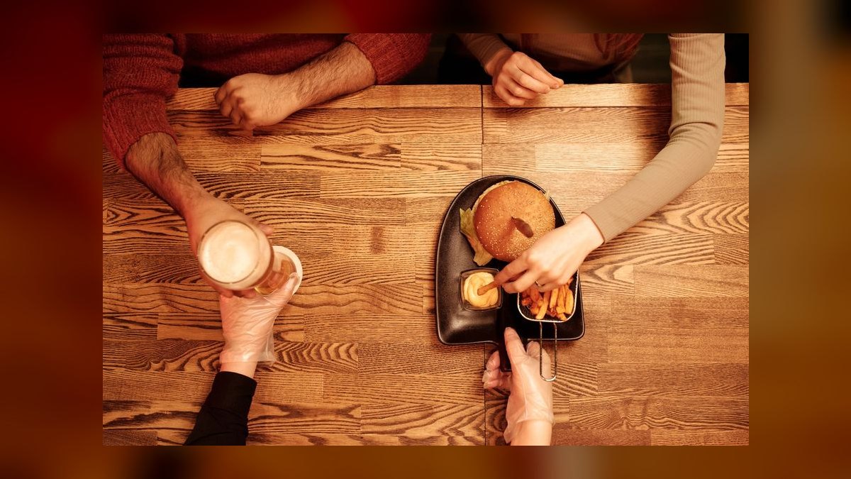 Should I open or buy an Applebee's franchise in 2027 — figure 10