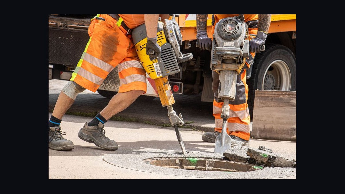 Should I open or buy a Mr. Rooter Plumbing franchise in 2027 — figure 10