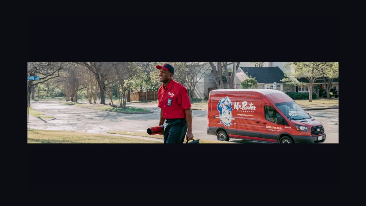 Should I open or buy a Mr. Rooter Plumbing franchise in 2027?