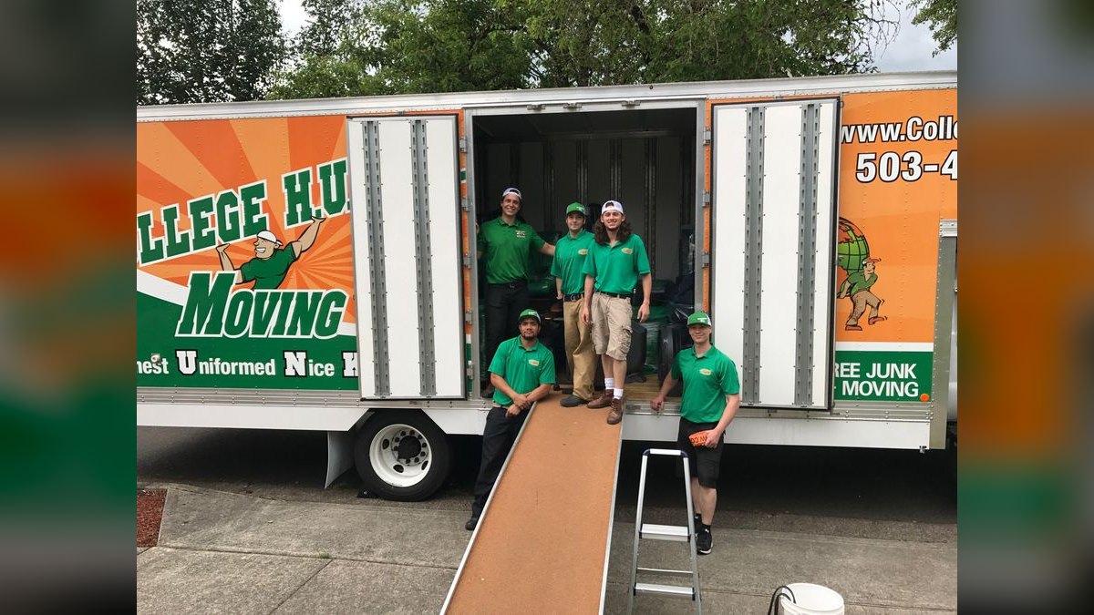 Should I open or buy a College Hunks Hauling Junk and Moving franchise in 2027 — figure 5