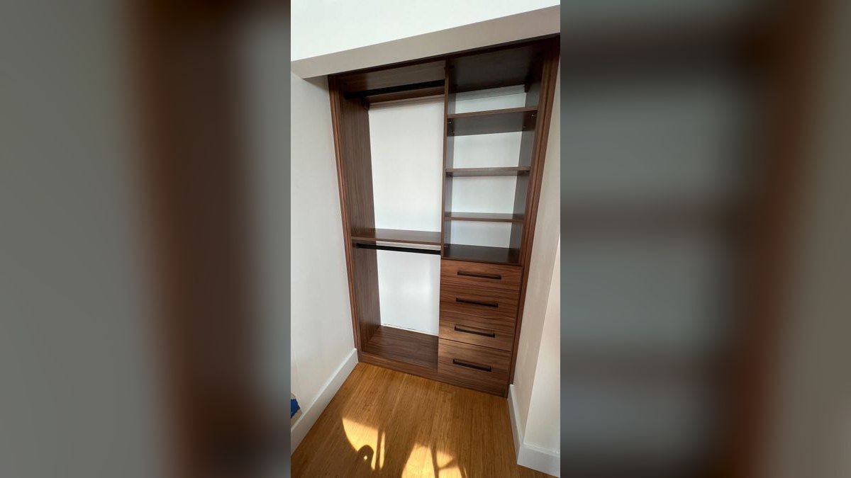 Should I open or buy a California Closets franchise in 2027 — figure 1