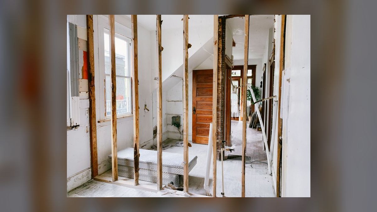 Should I open or buy a Kitchen Tune-Up franchise in 2027 — figure 3