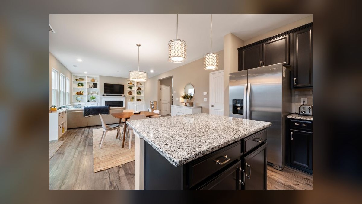 Should I open or buy a Granite Garage Floors franchise in 2027 — figure 8