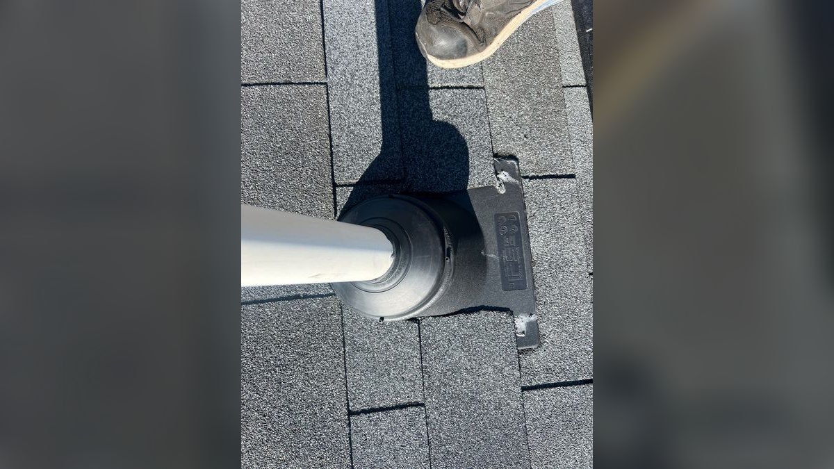 Should I open or buy a Roof Maxx franchise in 2027 — figure 3