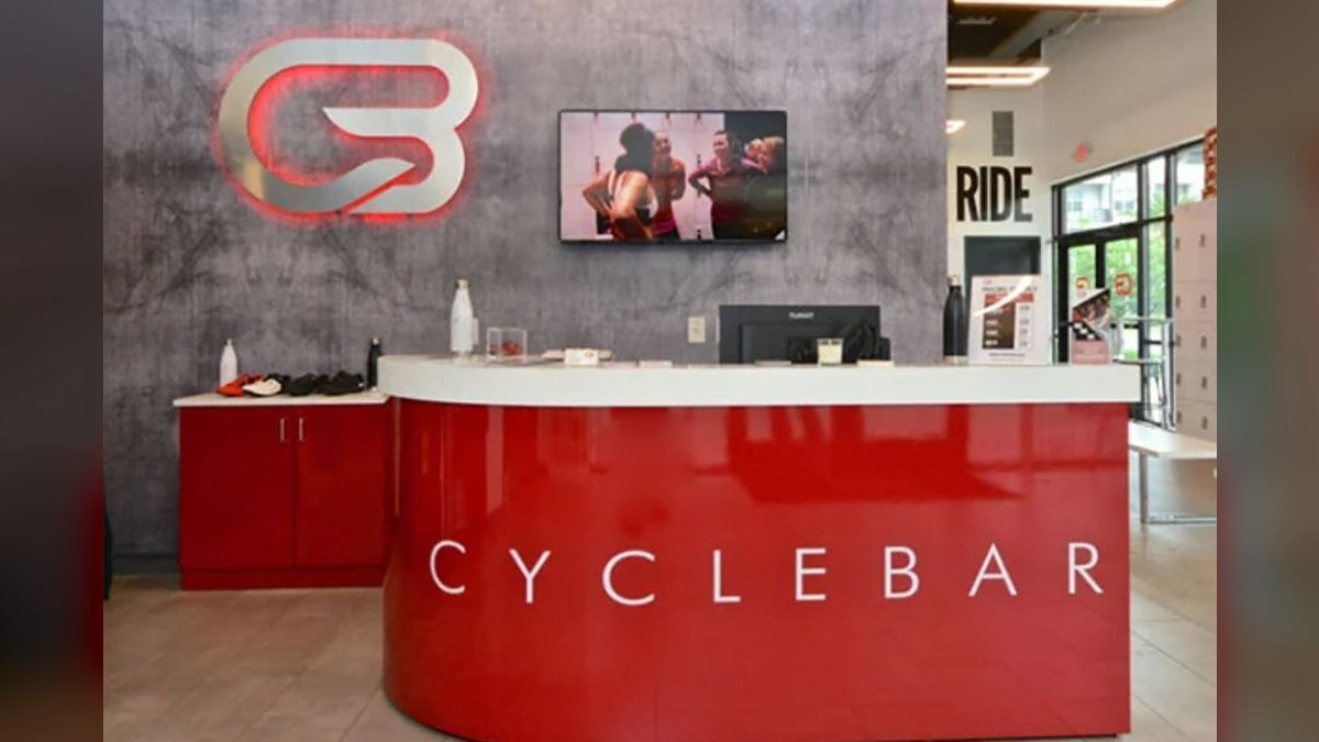 Should I open or buy a CycleBar franchise in 2027 — figure 2