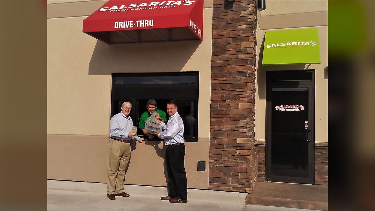 Should I open or buy a Salsarita's Fresh Mexican Grill franchise in 2027 — figure 1
