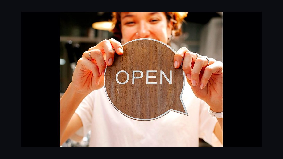 Should I open or buy a Cafe Rio Mexican Grill franchise in 2027 — figure 4