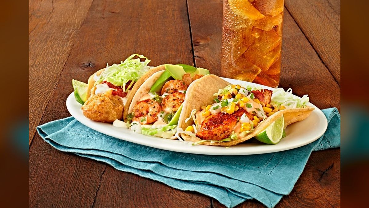 Should I open or buy a Rubio's Coastal Grill franchise in 2027 — figure 4