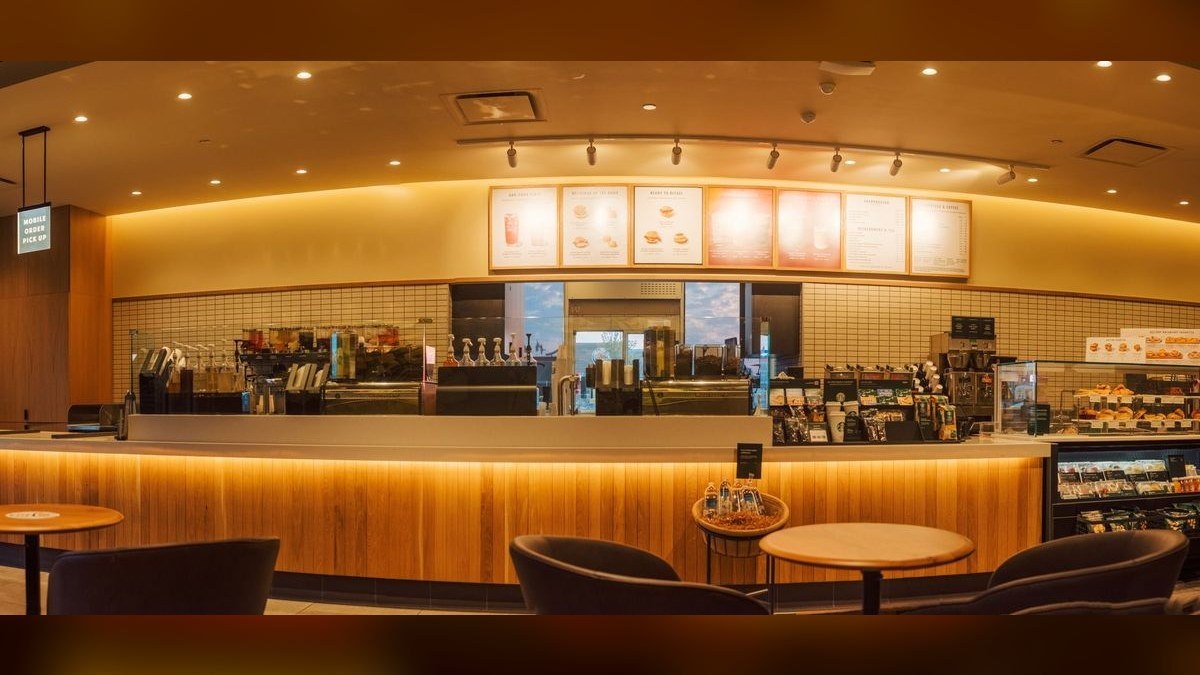 Should I open or buy an Einstein Bros Bagels franchise in 2027?